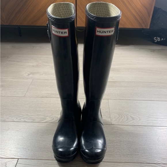 Hunter Black Original Tall Gloss Rain Boots - Picture 3 of 13